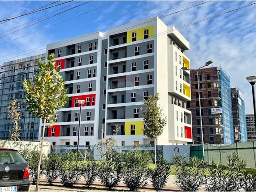 Shitet Apartament 1+1 Univers City