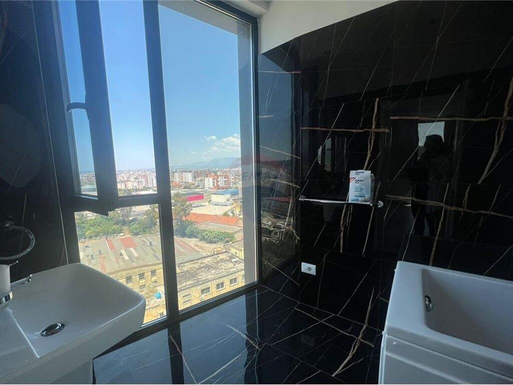 Apartament 2+1 me qera tek Rruga e Kavajes!