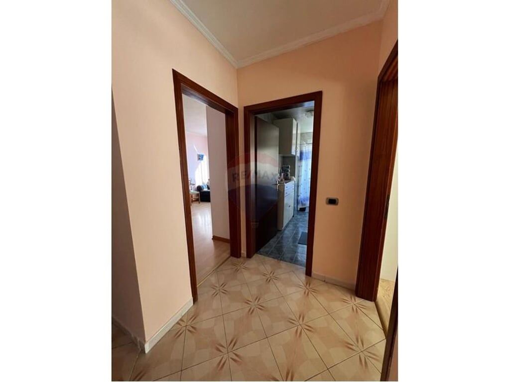 Apartament 2+2+2 per qira Ambasada Amerikane!