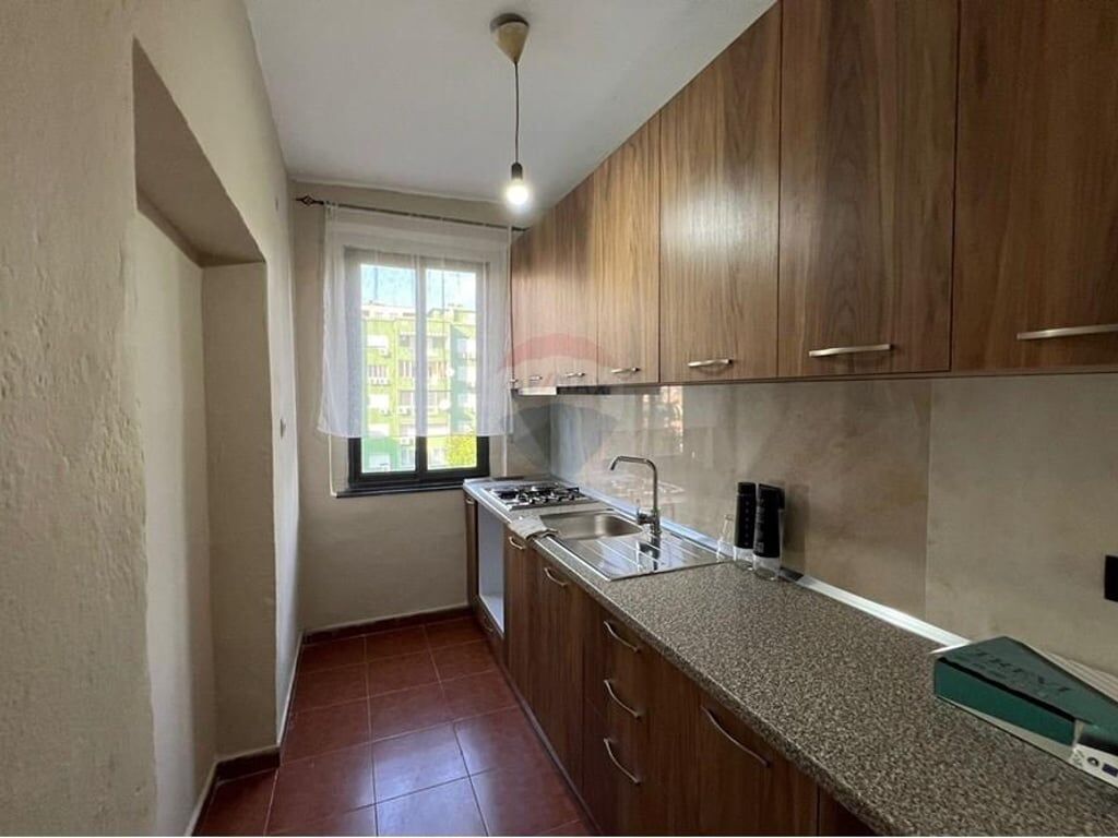 APARTAMENT 3+1 ME QIRA NE BLLOK
