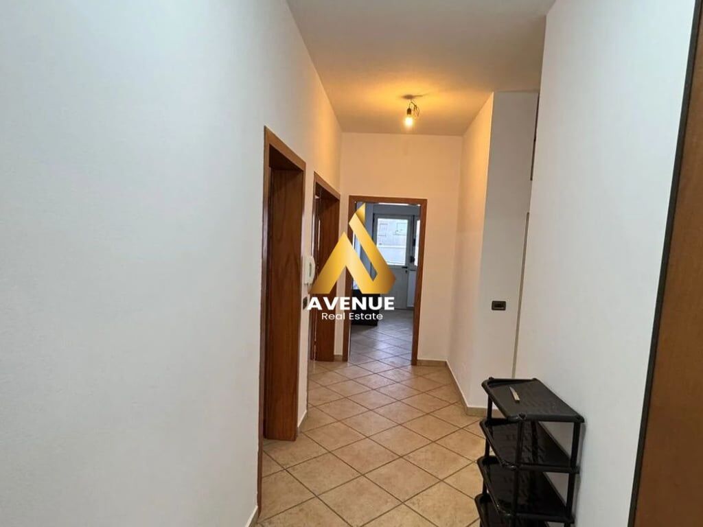 IN AFFITTO APPARTAMENTO 2+1 CON 2 BAGNI 21 DICEMBRE, TIRANA