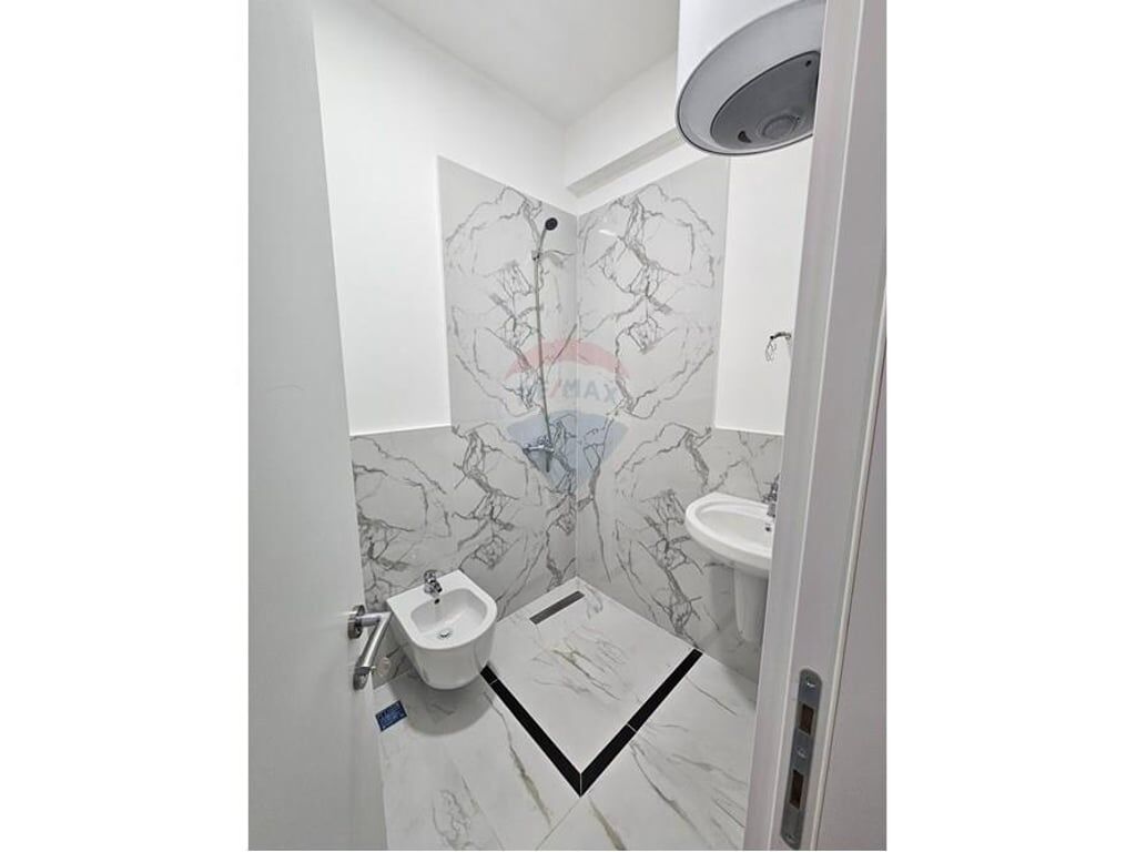 Apartment for rent at Kodra e Diellit