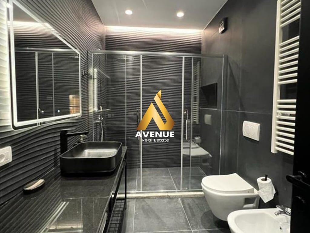 APPARTAMENTO LUSSUOSO 2+1 IN AFFITTO IN CENTRO, TIRANA
