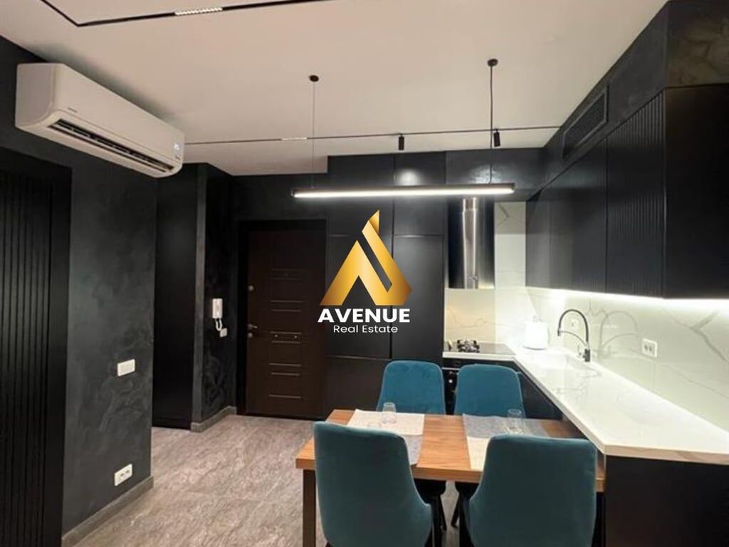 APPARTAMENTO LUSSUOSO 2+1 IN AFFITTO IN CENTRO, TIRANA