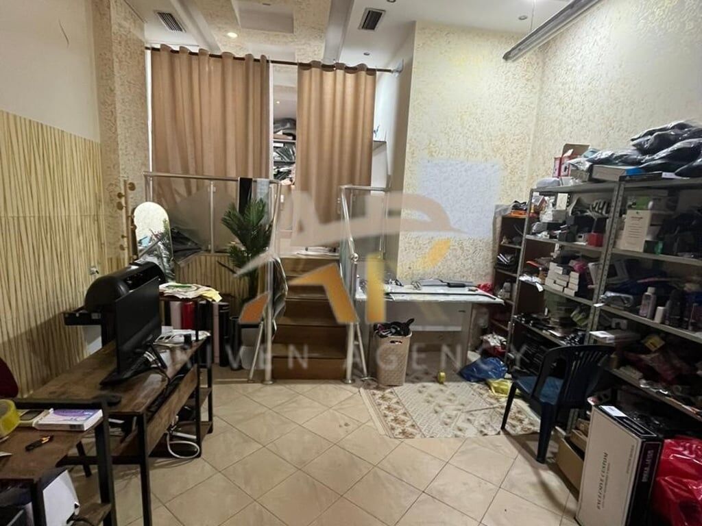 Jepet me qera Ambjent biznesi në 5 Maj