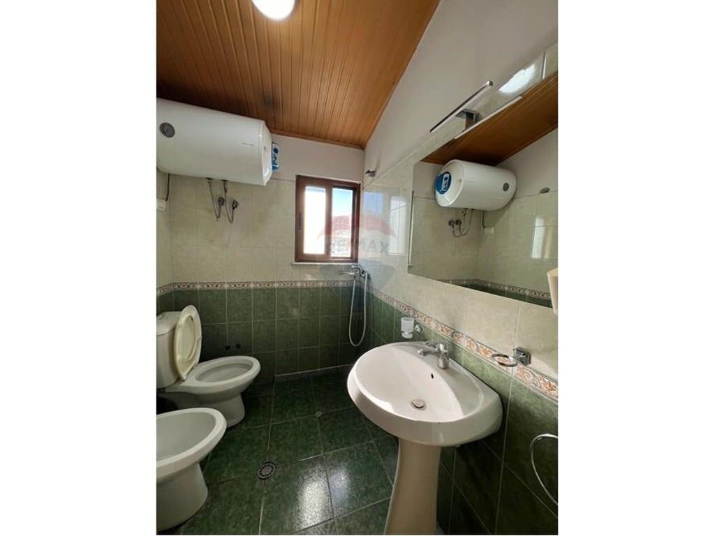 Jepet me qera apartament 1+1