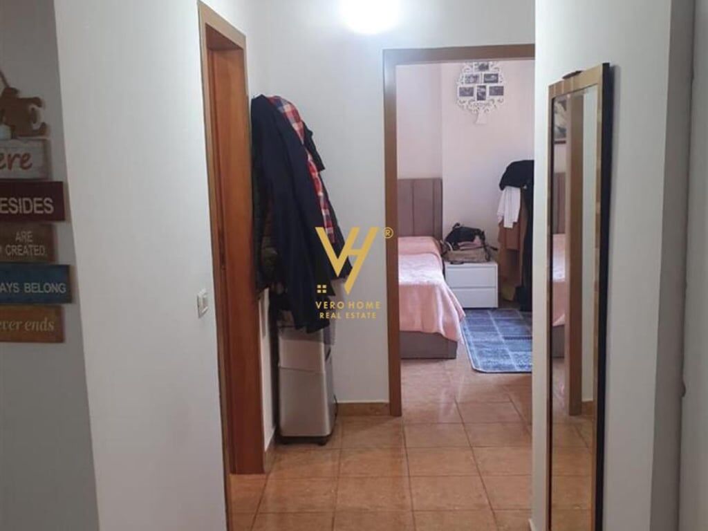 APPARTAMENTO 2+1+BALCONE IN AFFITTO A BRRYL 55.000 LEK