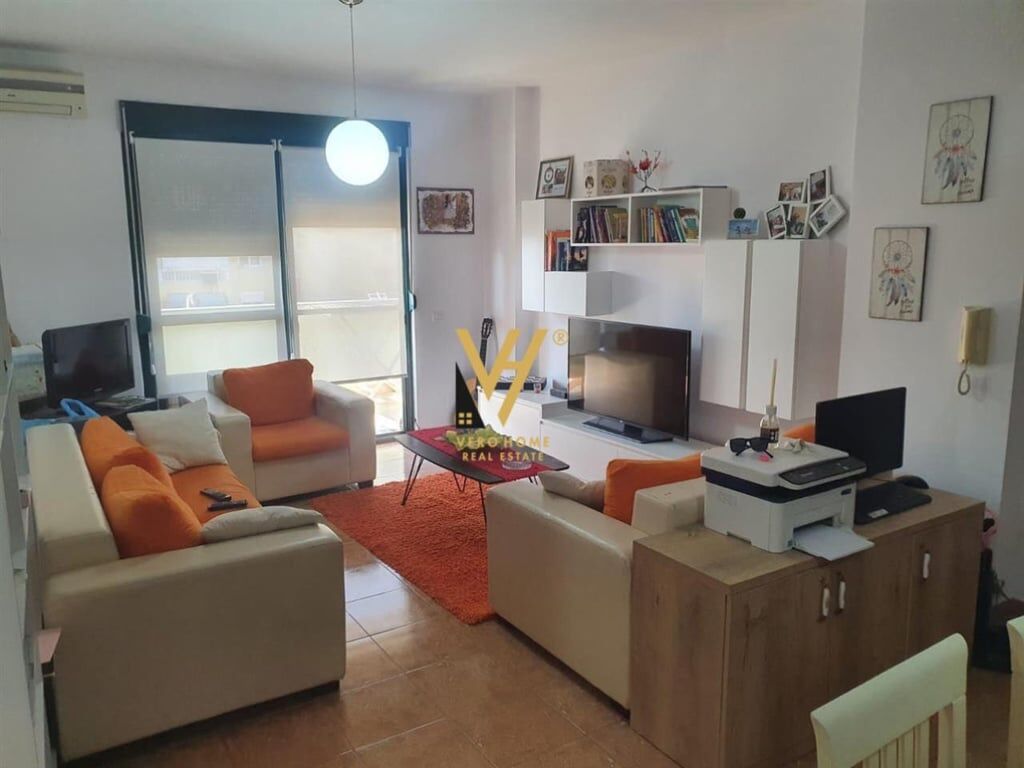 APPARTAMENTO 2+1+BALCONE IN AFFITTO A BRRYL 55.000 LEK