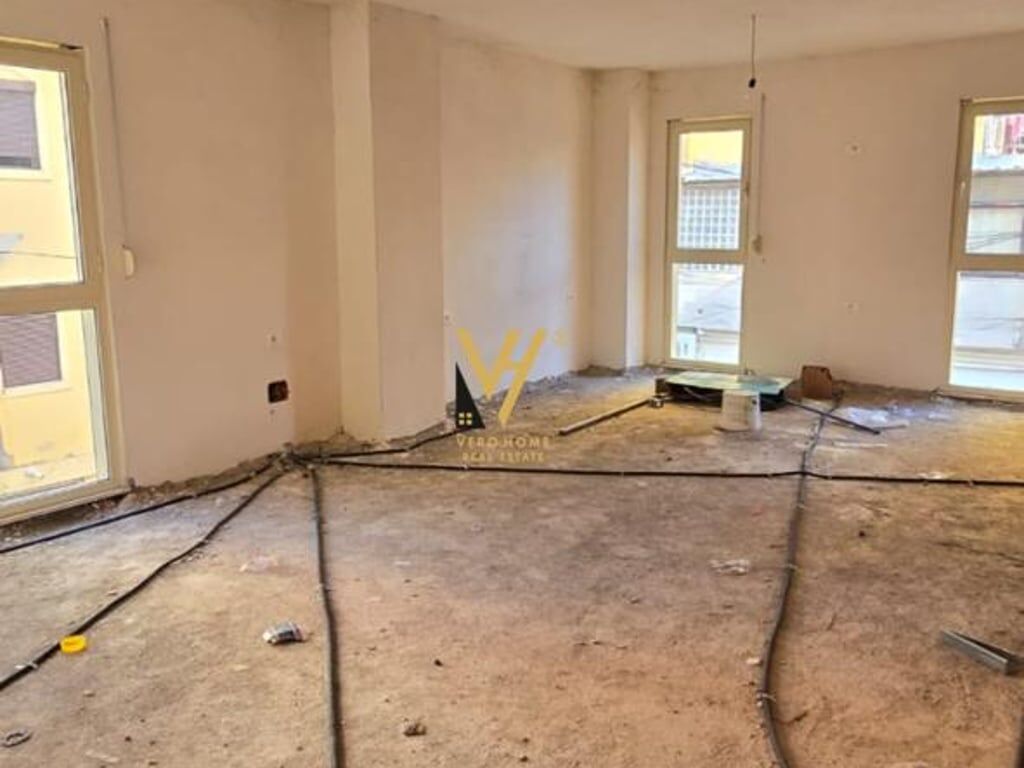 APARTMENT FOR SALE 2+1 ON HAXHI HYSEN DALLIU STREET 179,000 EURO