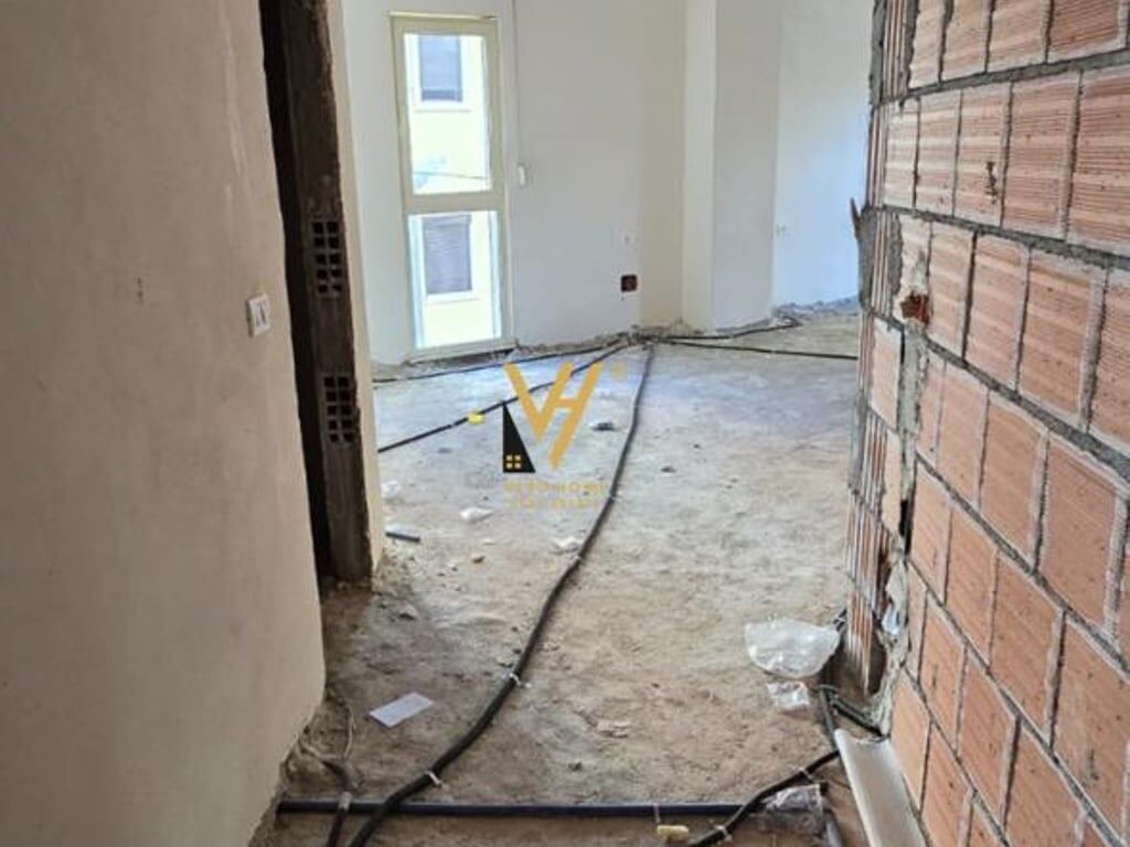 APARTMENT FOR SALE 2+1 ON HAXHI HYSEN DALLIU STREET 179,000 EURO