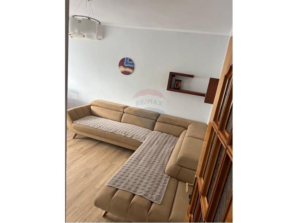 APARTAMENT 2+1 PER QIRA TEK BULEVARDI ZOGU I PARE