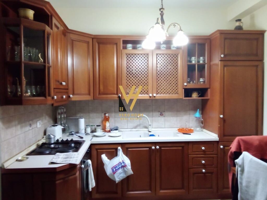 2+1+1 Apartment for Rent near the Train Station 60,000 Lek