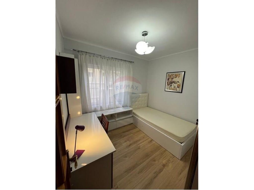 APARTAMENT 2+1 PER QIRA TEK BULEVARDI ZOGU I PARE