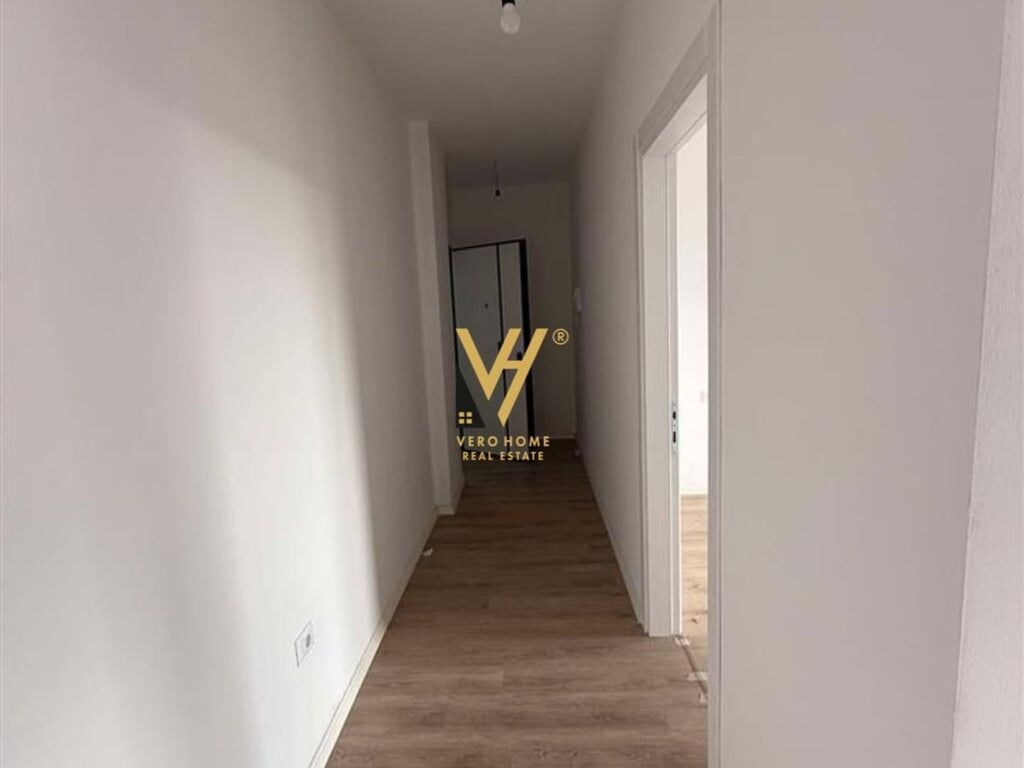 OFFICE 70 M2 FOR RENT ON THE NEW BOULEVARD 600 EURO