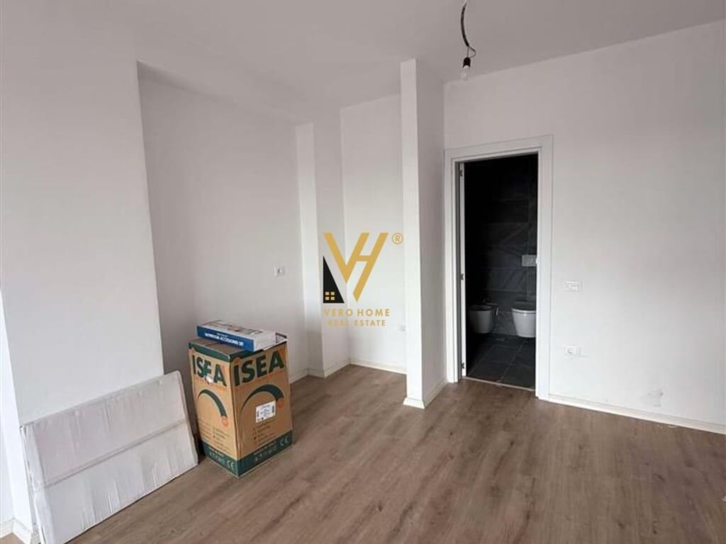 OFFICE 70 M2 FOR RENT ON THE NEW BOULEVARD 600 EURO