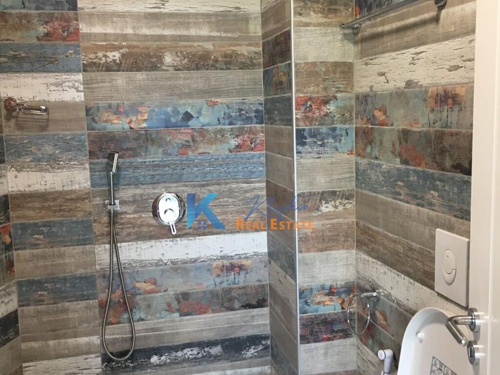 2+1+2 apartment for rent above the Botanical Garden