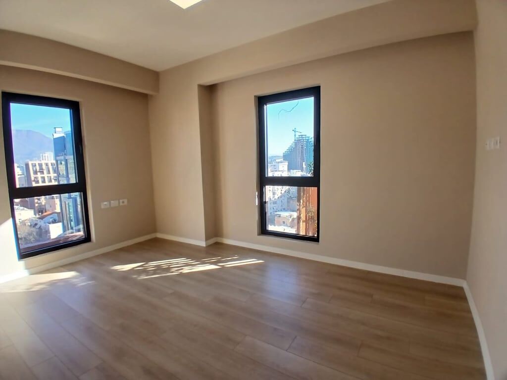 Jepet Apartment me Qera për Zyra tek Tirana Garden Building, Rruga e Kavajës.