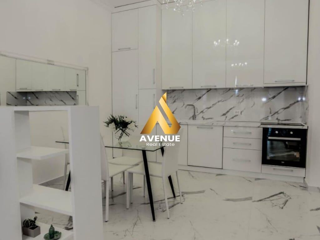 APPARTAMENTO IN AFFITTO 1+1, PIAZZA 21 TIRANA