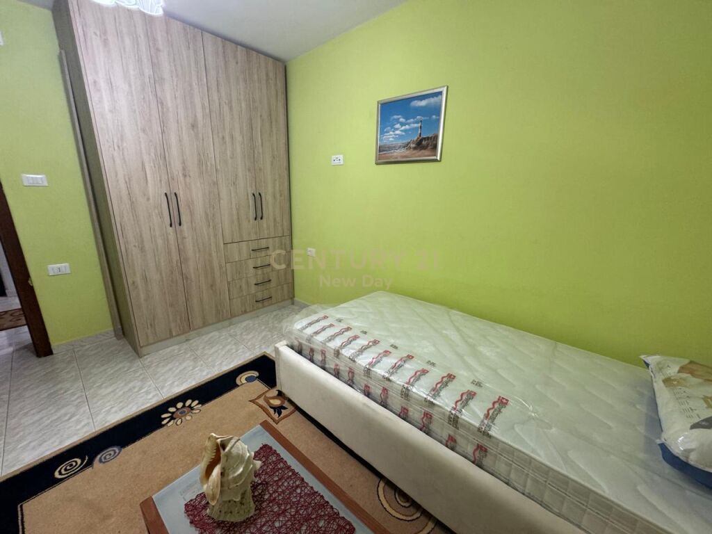 JEPET ME QIRA APARTAMENT 2+1 PRANE KAZAZIT!