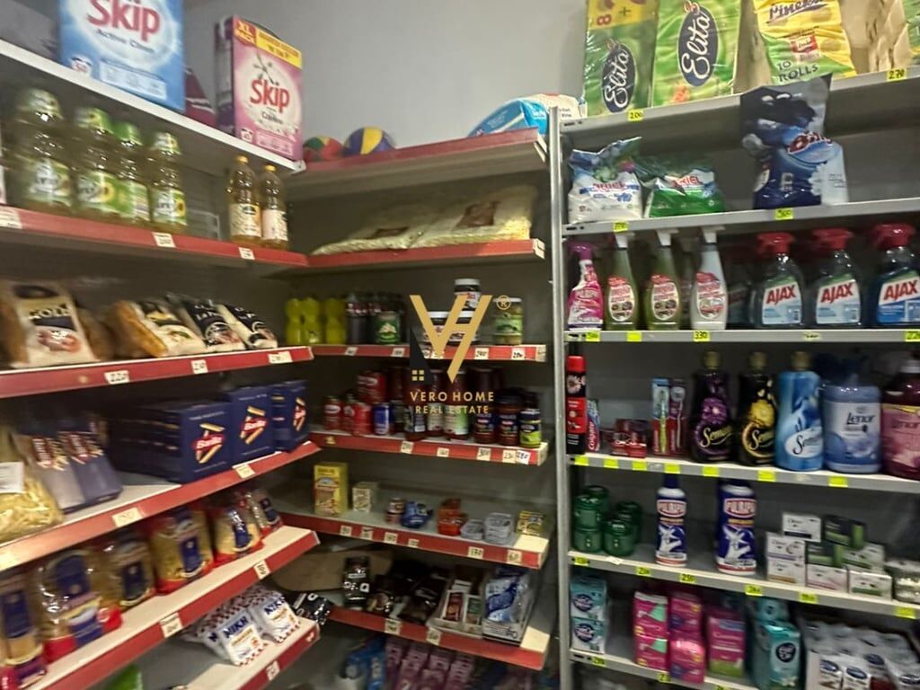 TOBACCO BUSINESS FOR SALE 50 M2 AT THE FLOUR FACTORY 10,000 EURO