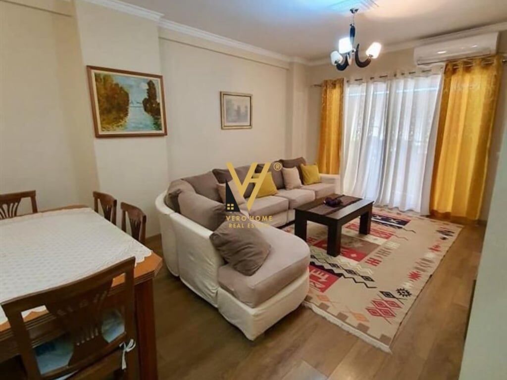 JEPET APARTAMENT 2+1+BLK ME QERA NE ASTIR 600 EURO