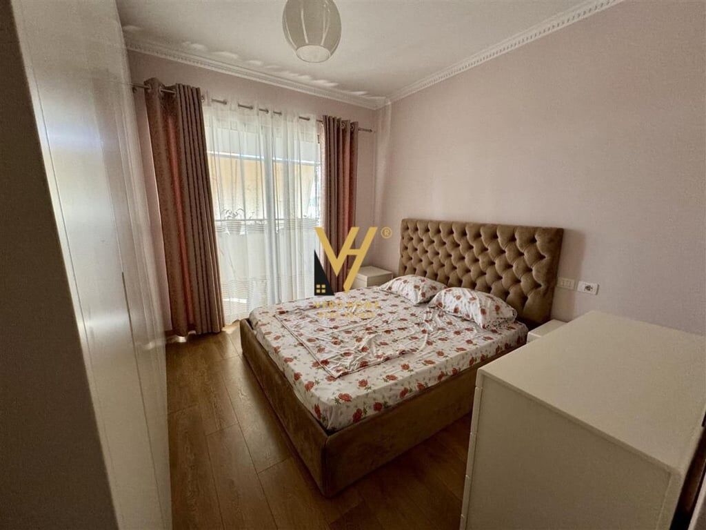 JEPET APARTAMENT 2+1+BLK ME QERA NE ASTIR 600 EURO