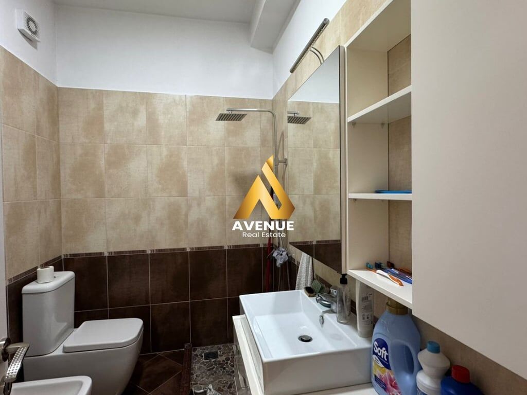 FOR SALE 3+1+2 APARTMENT, FURNISHED, LIQENI I THATE, NEAR RADISON HOTEL, TIRANA
