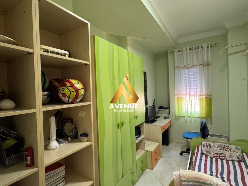 FOR SALE 3+1+2 APARTMENT, FURNISHED, LIQENI I THATE, NEAR RADISON HOTEL, TIRANA