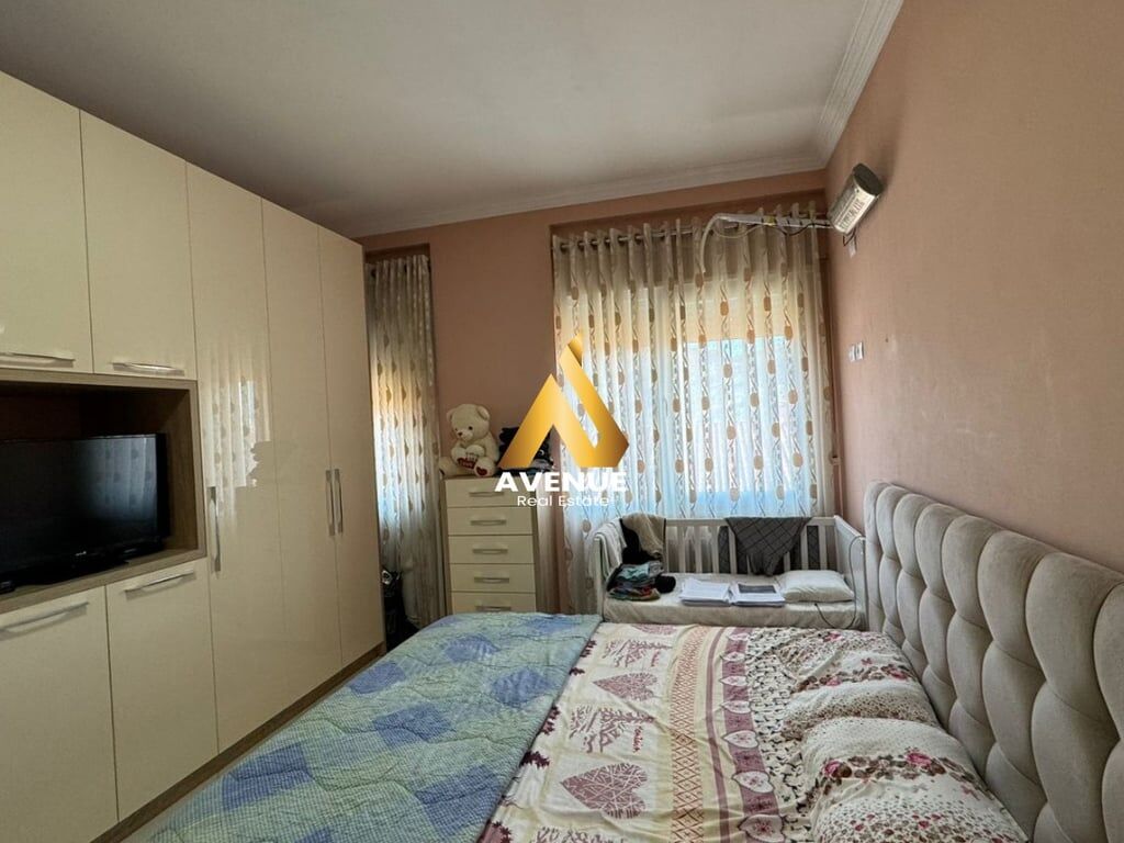 FOR SALE 3+1+2 APARTMENT, FURNISHED, LIQENI I THATE, NEAR RADISON HOTEL, TIRANA