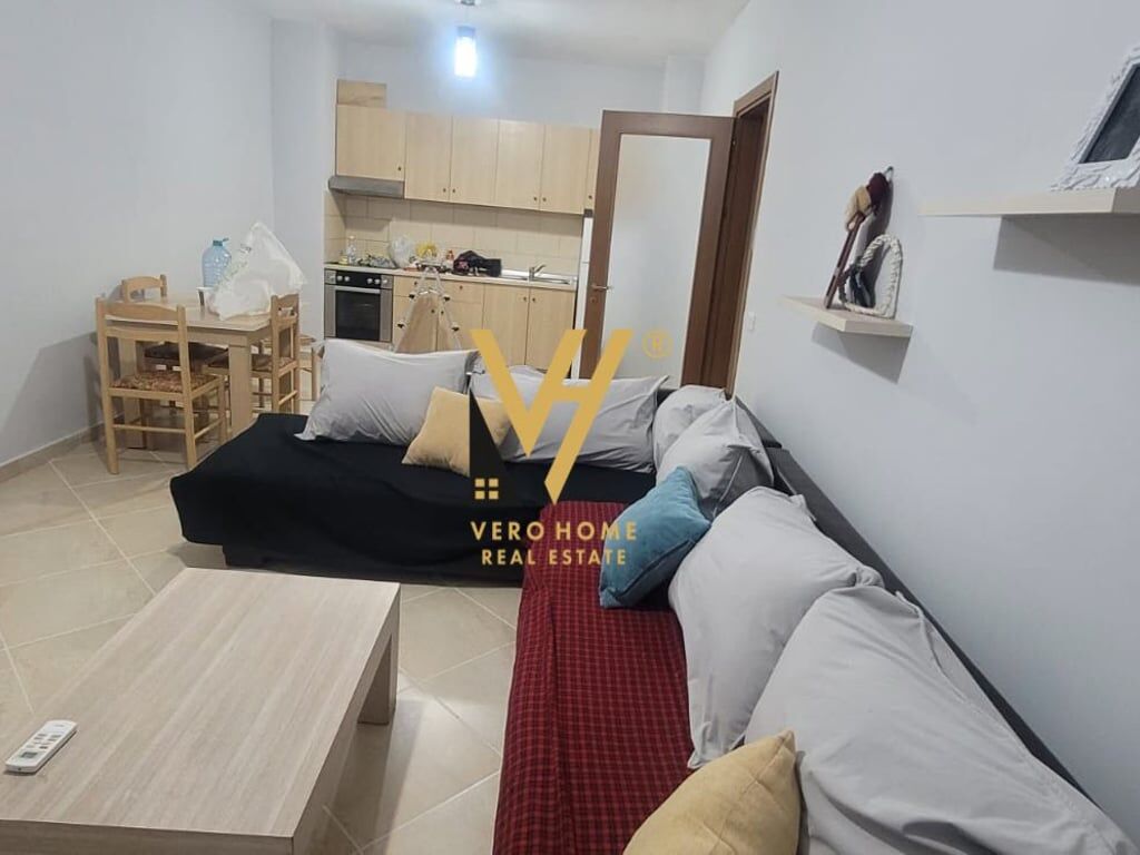 JEPET APARTAMENT 2+1+BLK ME QERA TE JORDAN MISJA 55.000 LEKE