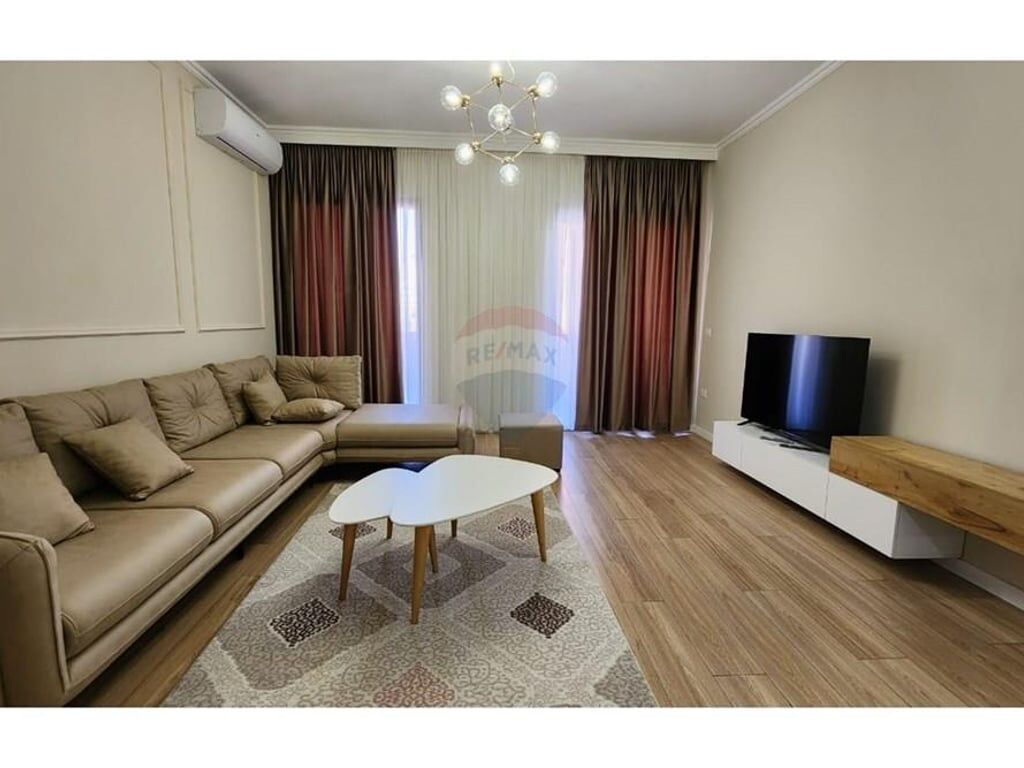 JEPET ME QIRA APARTAMENT 2+1