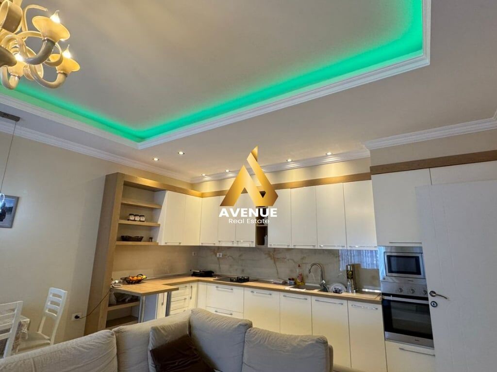 FOR SALE 3+1+2 APARTMENT, FURNISHED, LIQENI I THATE, NEAR RADISON HOTEL, TIRANA