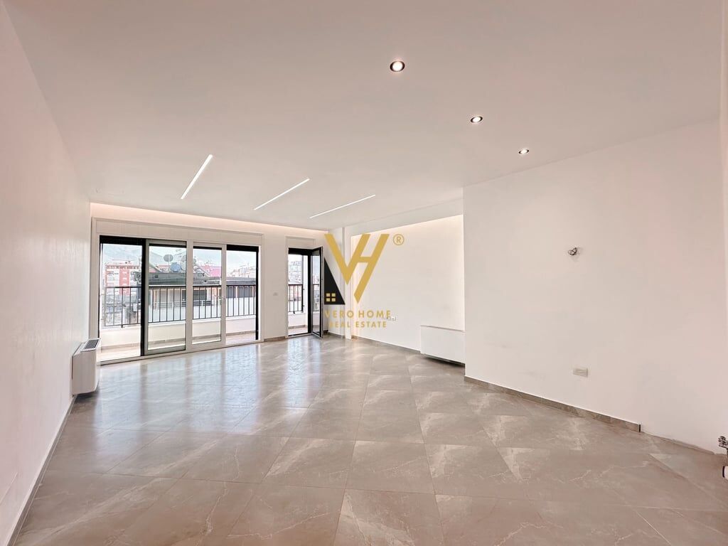 FOR SALE APARTMENT 2+1+2 WITH BALCONY ON KOSOVAREVE STREET 500,500 EURO
