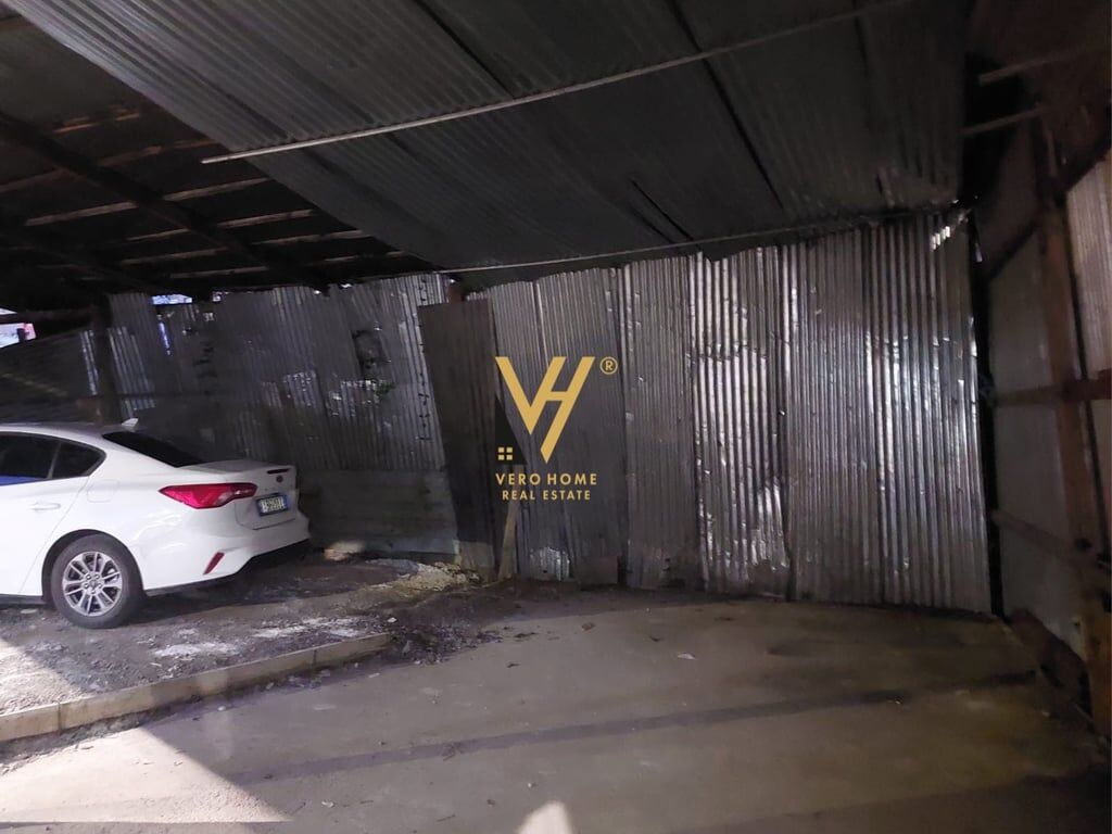 90 M2 WAREHOUSE FOR RENT AT UNAZA E RE 60,000 LEKE