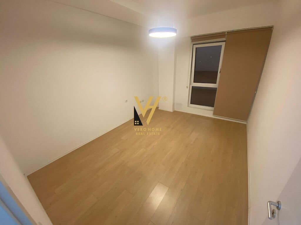 OFFICE FOR RENT 120 M2 AT KONTAKT COMPLEX, 21 DECEMBER 650 EURO
