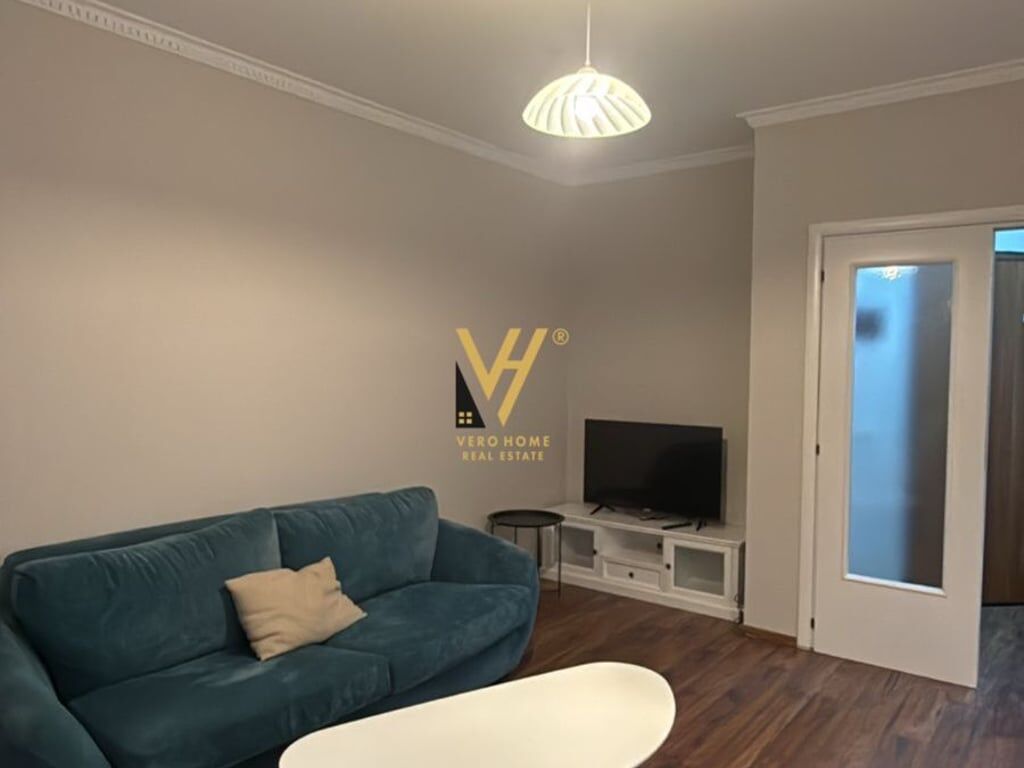Appartamento 2+1 con Balcone in Affitto a Bllok 1.200 Euro