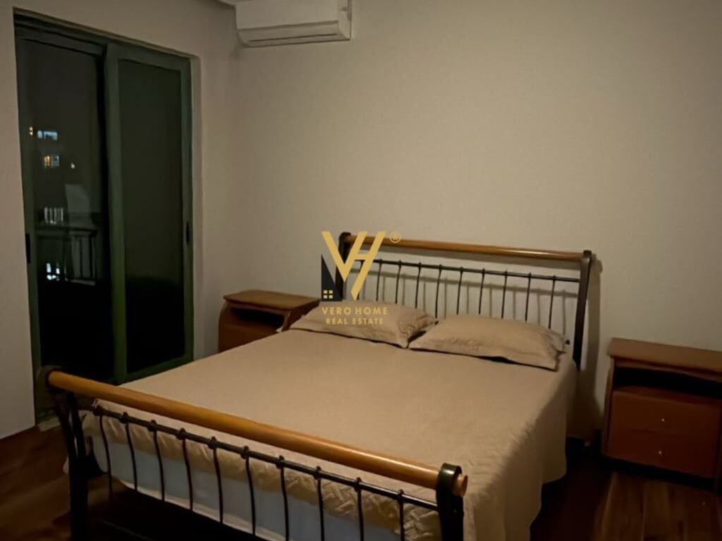 Appartamento 2+1 con Balcone in Affitto a Bllok 1.200 Euro