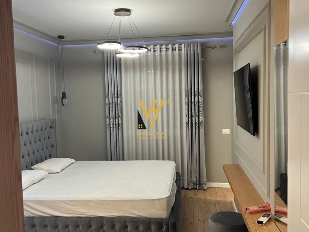 FOR RENT 2+1 APARTMENT WITH PARKING AT 5 MAJI 750 EURO