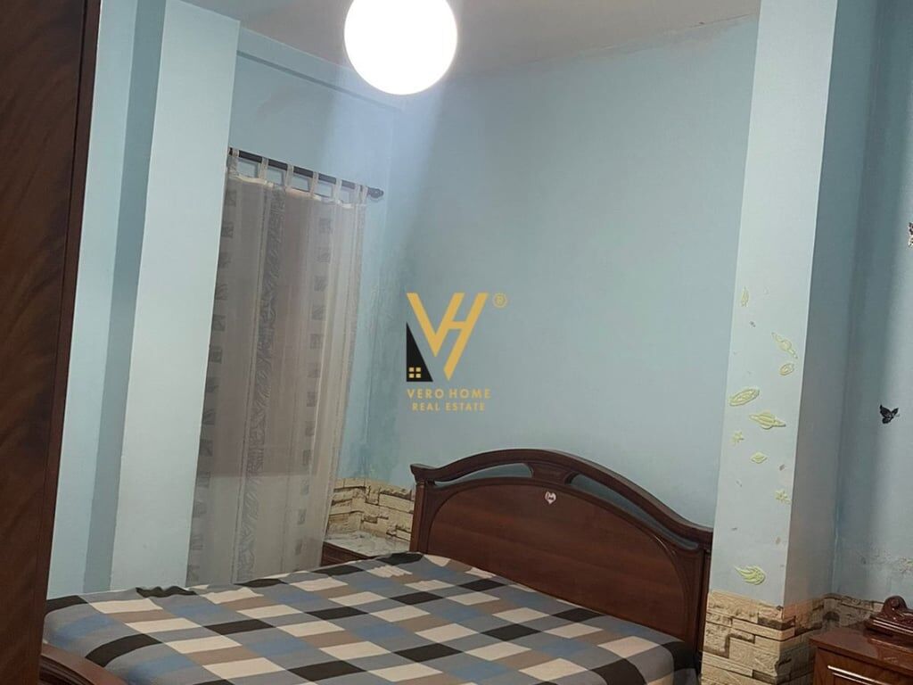 JEPET APARTAMENT 1+1 ME QERA NE QENDER 500 EURO
