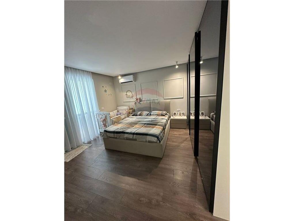 Shitet Apartament 2+1+2,Kodra e Diellit.