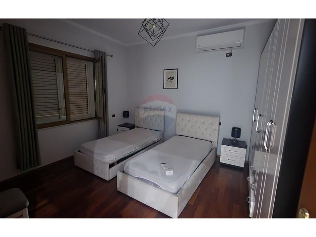 Jepet me qira apartament 1+1 prane Grandit
