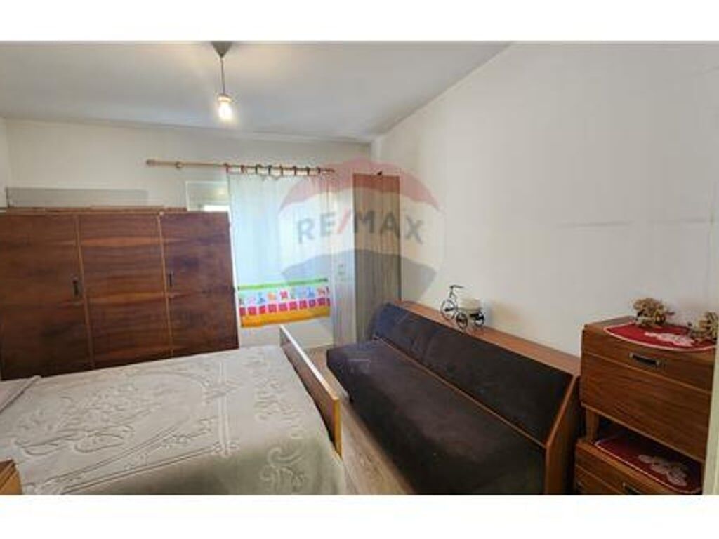 Apartament 2+1 per qira tek Irfan Tomini!