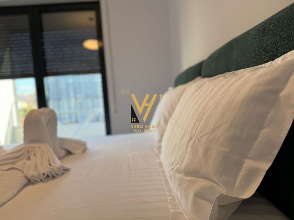 JEPET APARTAMENT 1+1 ME QERA TE STACIONI I TRENIT 650 EURO