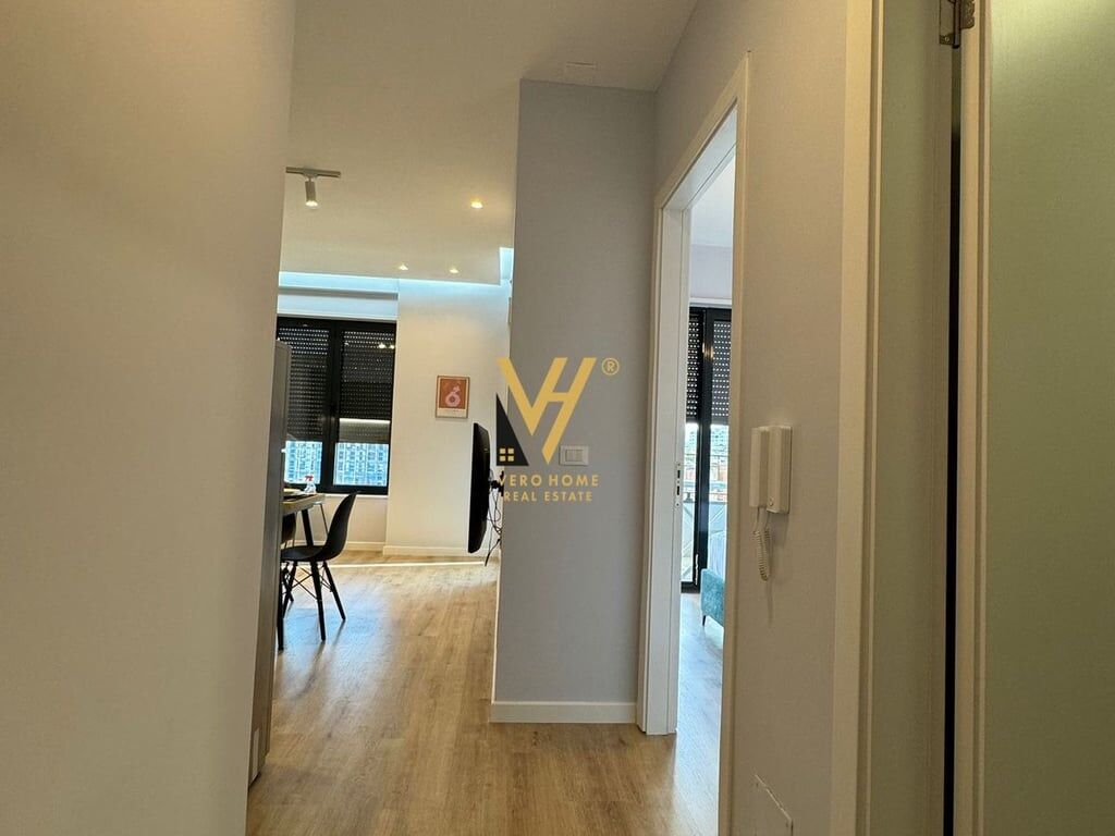 JEPET APARTAMENT 1+1 ME QERA TE STACIONI I TRENIT 650 EURO