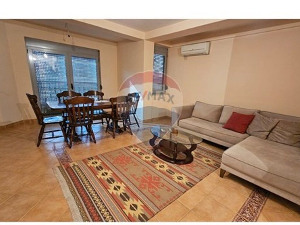 Apartament 2+1 per qira te Rruga Bardhyl