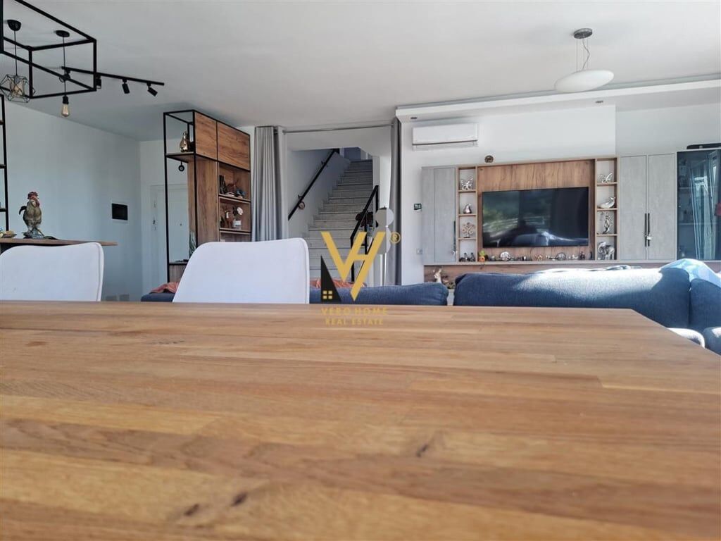 SHITET DUPLEKS NE LINZE 650.000 EURO