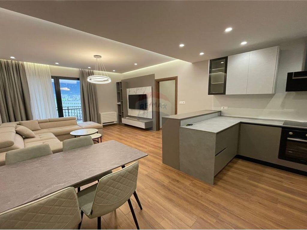 Apartament 2+1 per qera tek Rruga e Dibres!