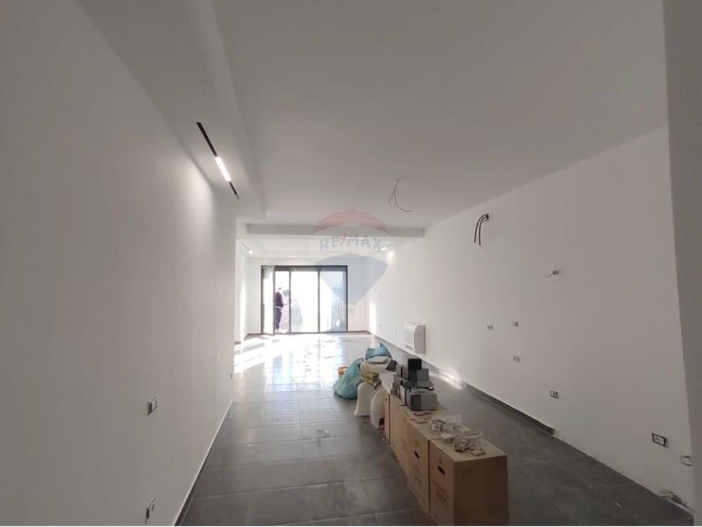 Apartament per shitje 3+1+2 tualete Liqeni .