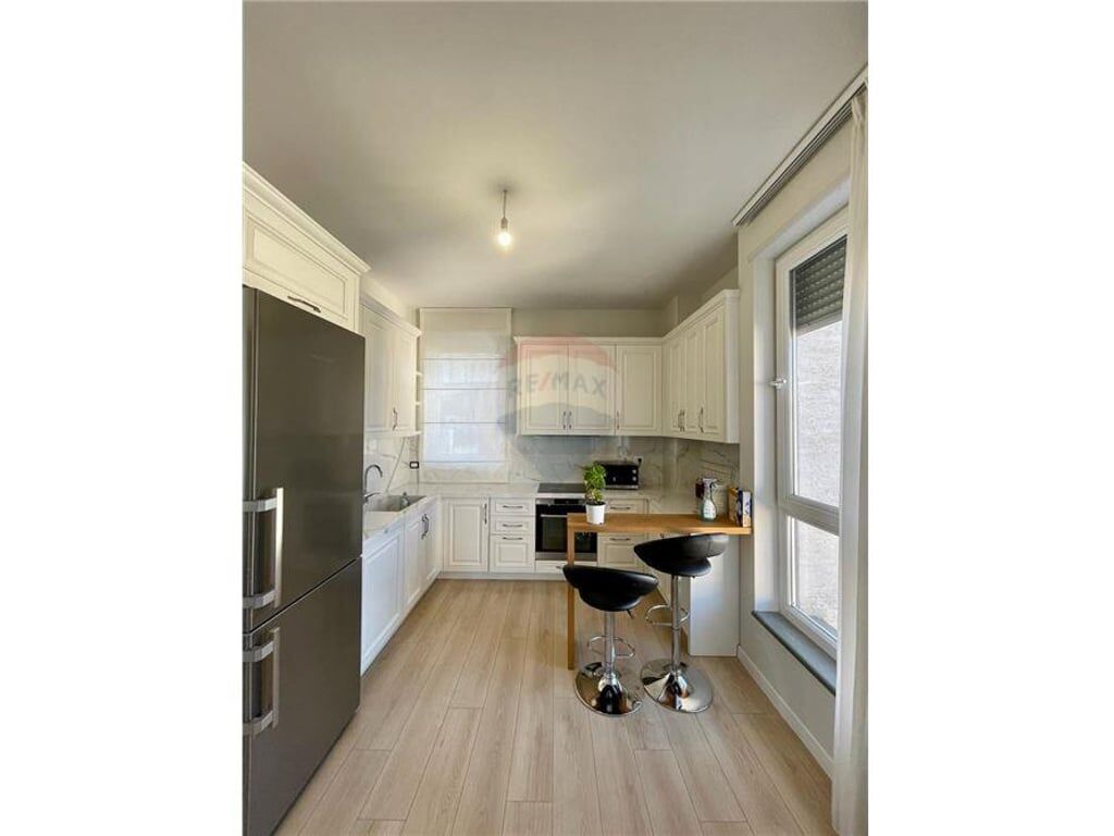 Apartament 3+1+2 &amp; post parkimi, Kopshti Botanik