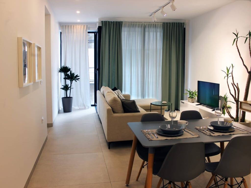 Jepet me qira apartament 1+1 ne Myslym Shyr